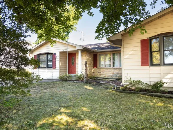 1306 Victoria Dr, Cape Girardeau, MO 63701