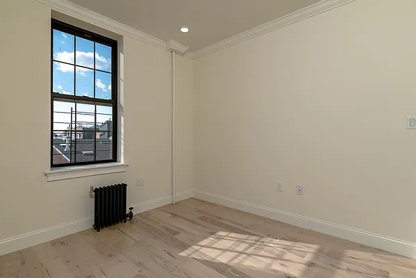 Rented by Dallien Realty Limited Liability Company | media 18