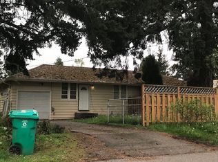 11614 NE Siskiyou St, Portland, OR 97220
