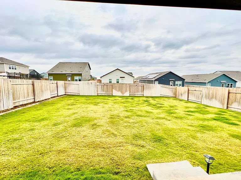 332 McLintock Rd — Photo 19