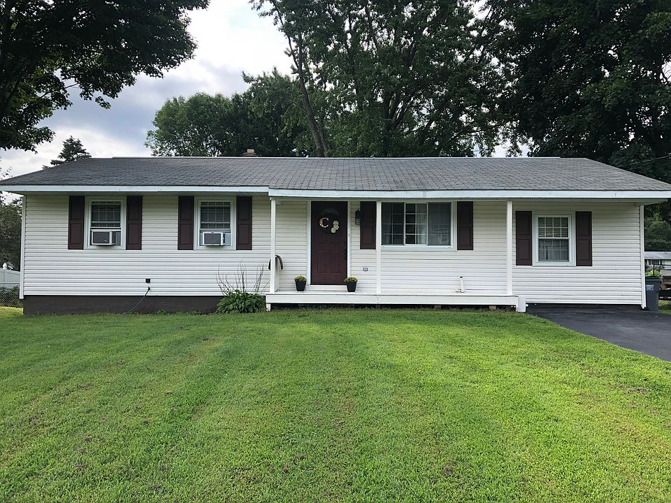 1st image of 2021 Piney Point Rd