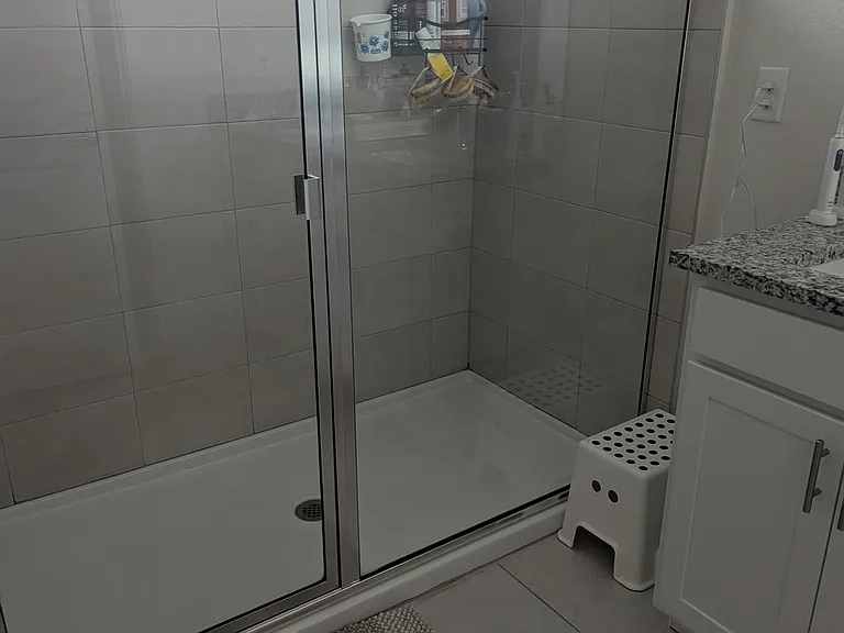1404 Brookdale Ct — Photo 10