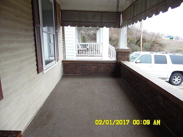 covered front porch