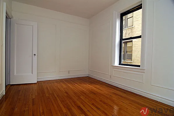 Rented by Wave Real Estate Group | media 17