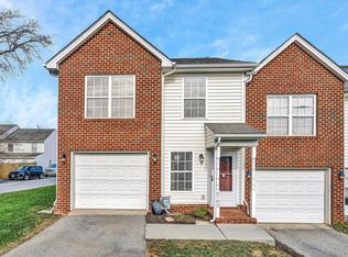 6702 Woodcreeper Dr, Roanoke, VA 24019