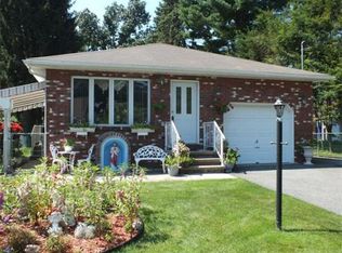 347 Chapin St, Ludlow, MA 01056