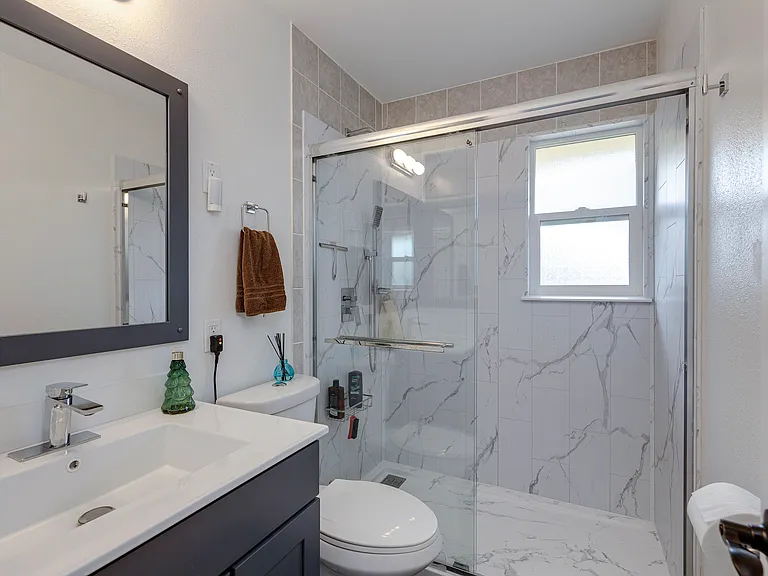 4909 SE Mason Ln — Photo 16