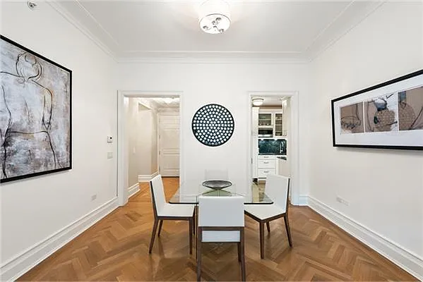 Sold by Engel & Völkers New York City | media 2