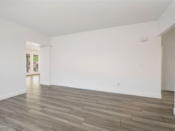 2nd image of 10953 Cherokee Landing St