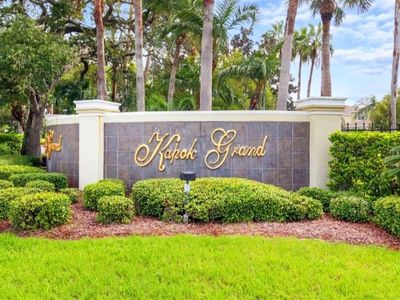 11246 Kapok Grand Cir, Madeira Beach, FL, 33708
