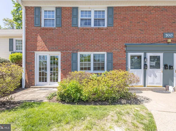 706 Yardley Cmns, Yardley, PA 19067
