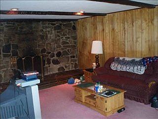 3rd image of 2431 Burgoyne Ave