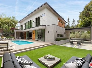 2814 Roscomare Rd, Los Angeles, CA 90077