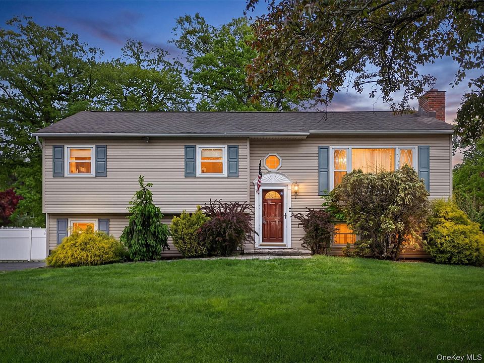 1st image of 584 Babbling Brook Lane