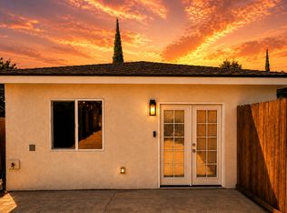 411 Poplar Ave #B, Bakersfield, CA 93305