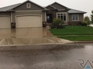 6801 E Archstone St, Sioux Falls, SD 57110