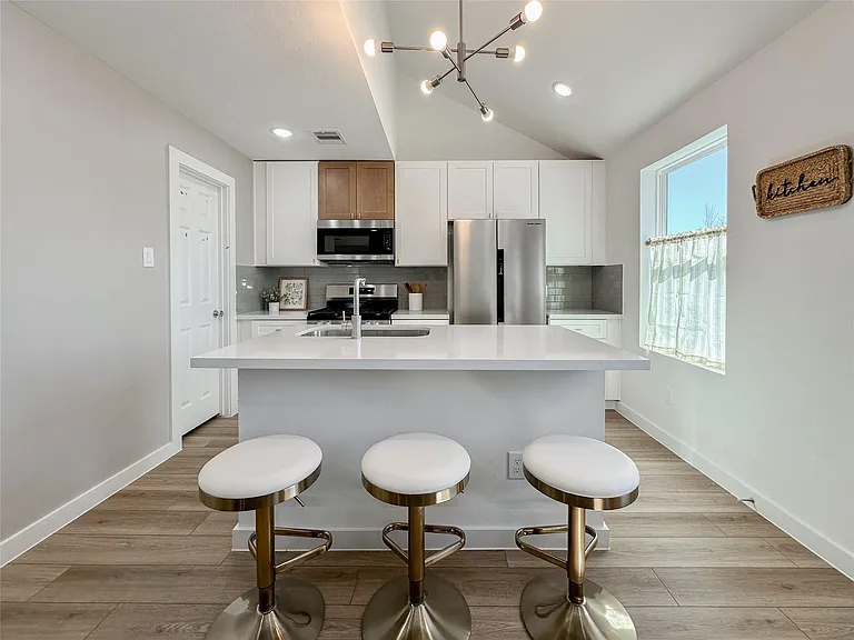 2710 Discovery Trails Ct — Photo 14