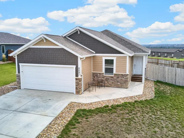 2021 Noah St, Rapid City, SD 57703