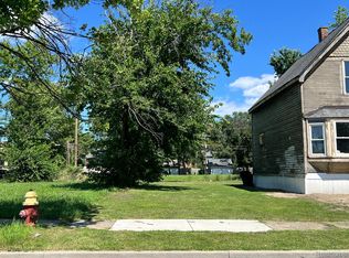 2496 Parker St, Detroit, MI