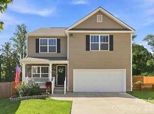 117 Colt St, Candler, NC 28715