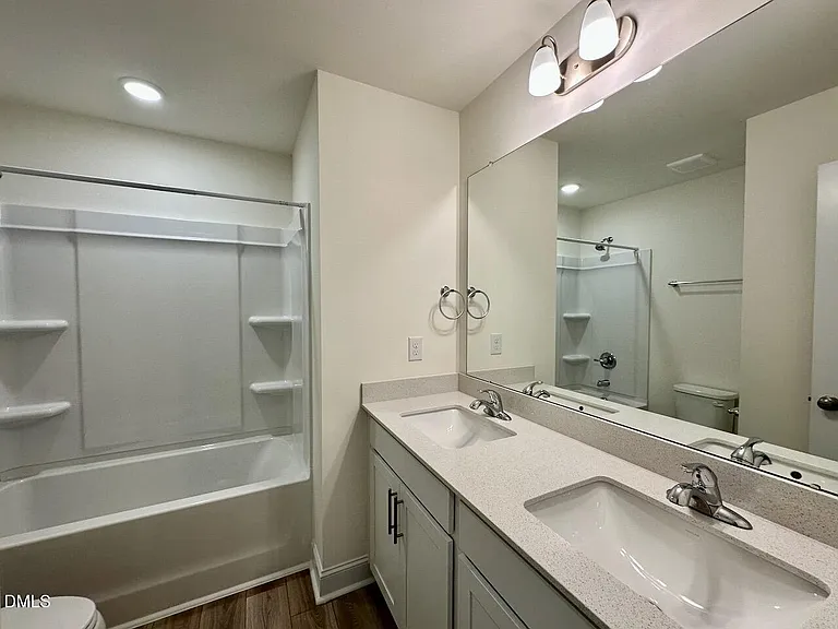947 Kensley Grove Ln — Photo 25