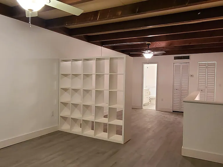 605 SW 75th St #102 — Photo 3