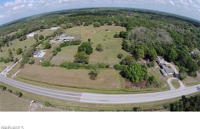 2nd image of 9901 Bayshore Rd