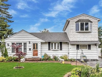 1074 Courtland Dr, Bay Shore, NY, 11706