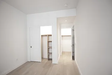 Rented by RELO REDAC INC.