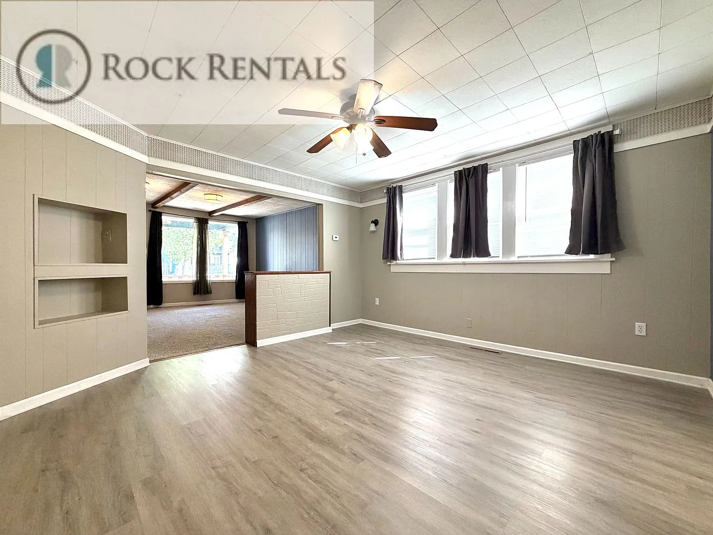 3 Bedroom 1 Bath House with Covered Parking — Photo 3