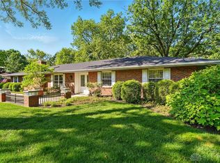 5447 Royalwood Dr, Dayton, OH 45429