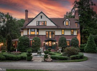 621 Chester Ave, Moorestown, NJ 08057