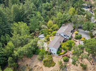 496 Raymundo Dr, Woodside, CA 94062