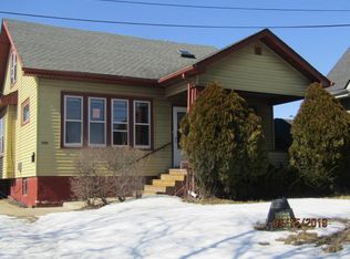 2406 Taylor Ave, Racine, WI 53403