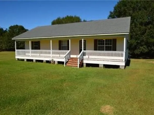 8110 Meadowood Dr, Citronelle, AL 36522