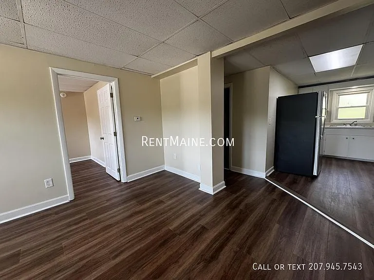 114 Riverside Dr #5 — Photo 2