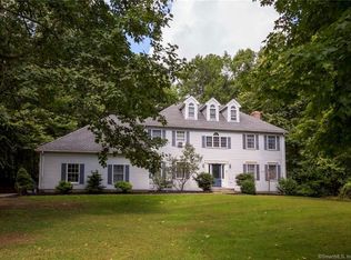 28 Lisa Ln, Tolland, CT 06084