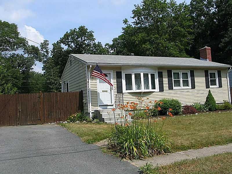 1st image of 21 Torrington Cir