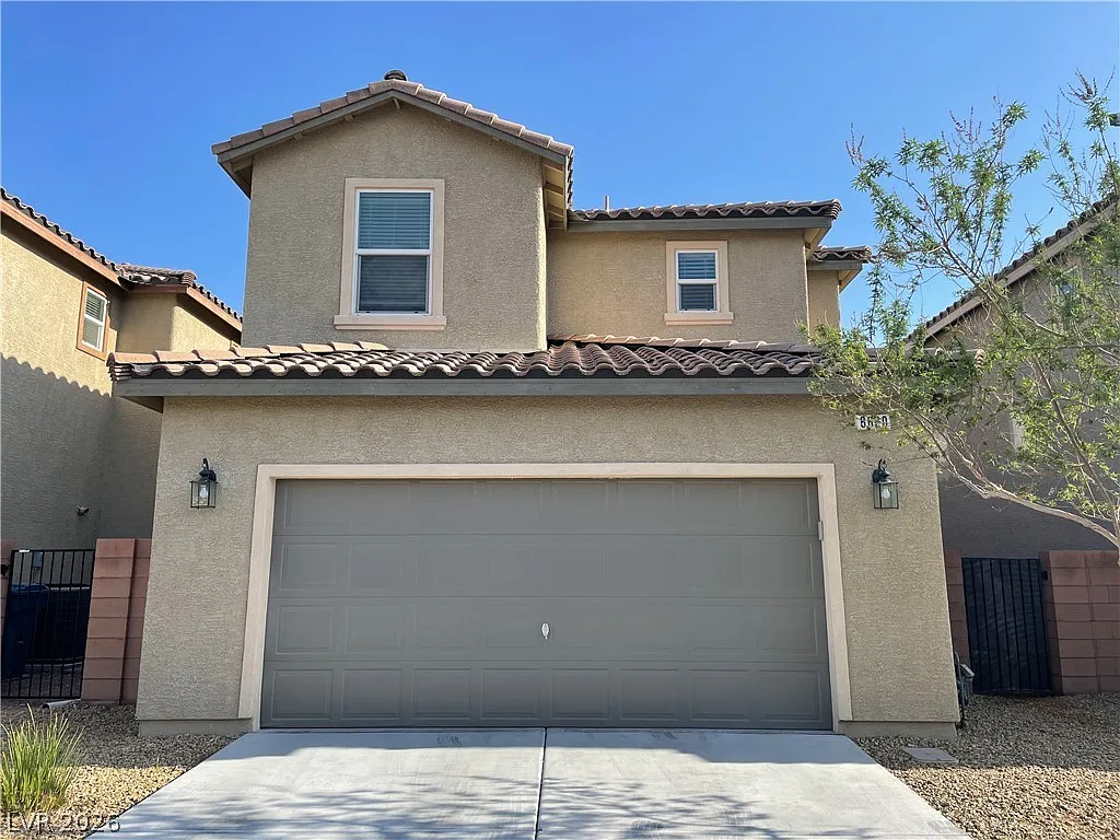 3 bed, 2.5 bath, 1818 sqft, $1,995 — Photo 4