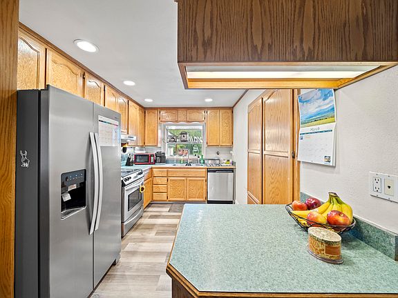 5th image of 3631 Pioneer Ln