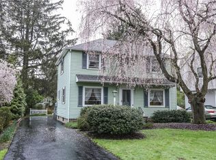 65 Superior Rd, Rochester, NY 14625