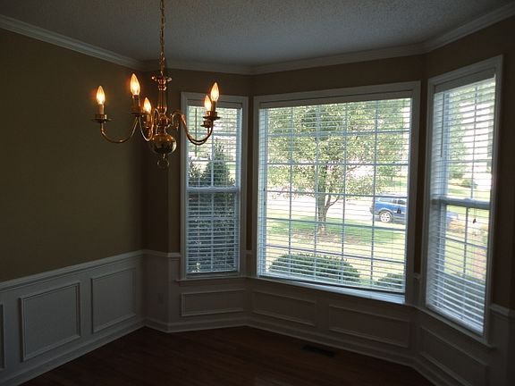 2nd image of 3791 Northumberland Dr