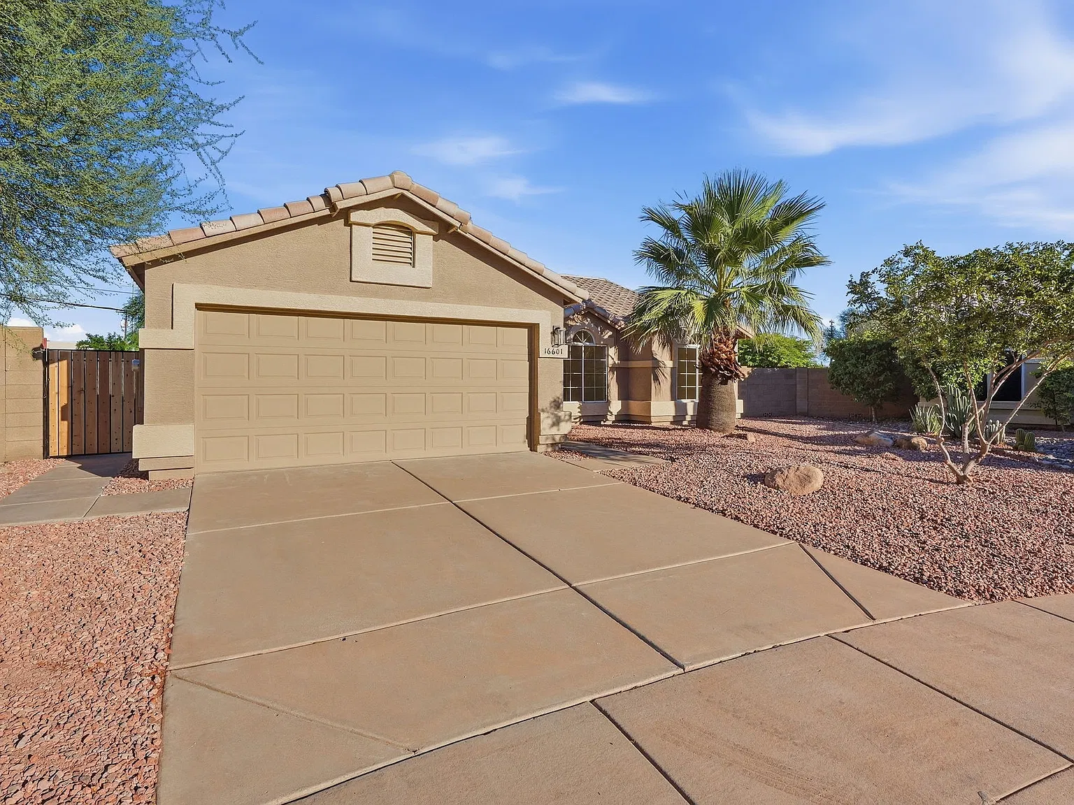 3 bed, 1495 sqft, $3,000 — Photo 1