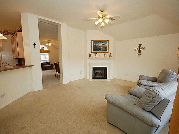 4th image of 3119 Meadow Bay Dr