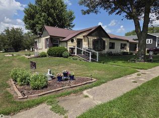 305 1st Ave, Bayard, IA 50029
