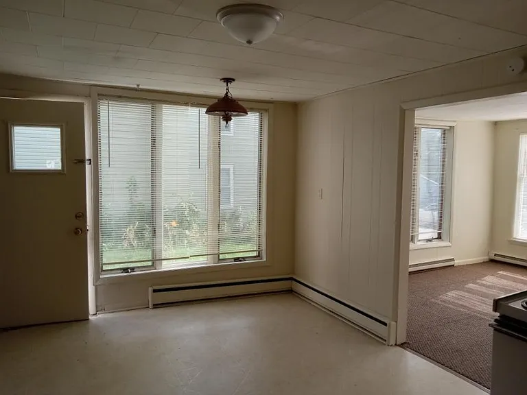 109 S Main St #109 S MAIN — Photo 6