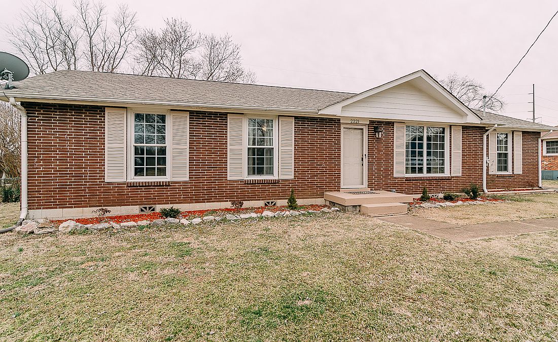 2221 Cabin Hill Rd, Nashville, TN 37214 Zillow