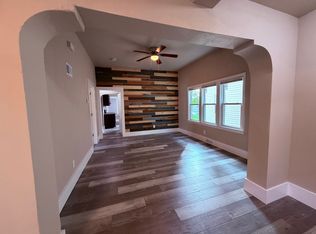 2040 N 28th St, Milwaukee, WI 53208