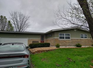 311 E Highway 8, Steelville, MO 65565