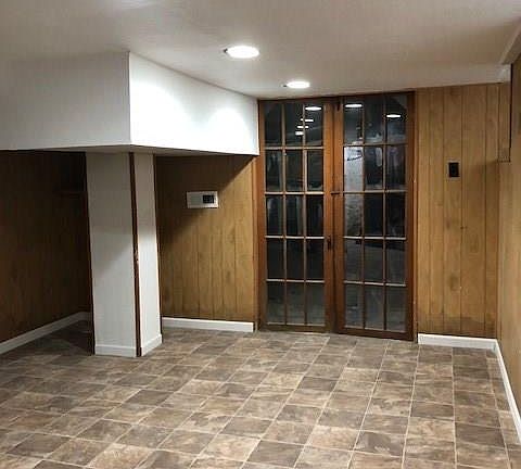 5th image of 287 Wohlers Ave
